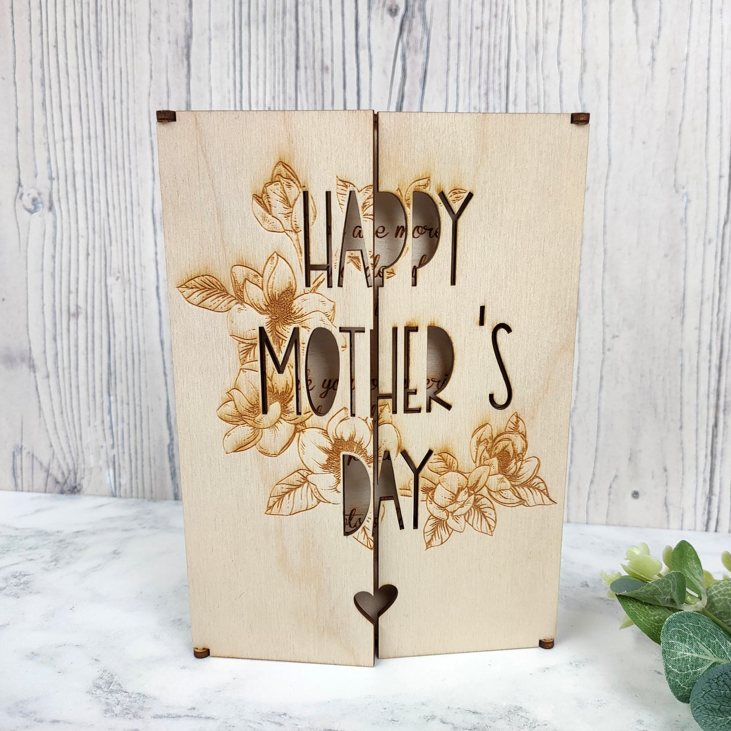 Wooden Engraved Card - Floral Mother's Day